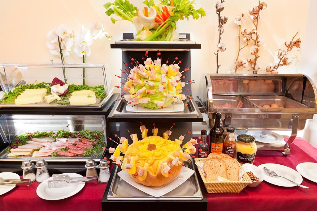 Borromini Hotell 4*